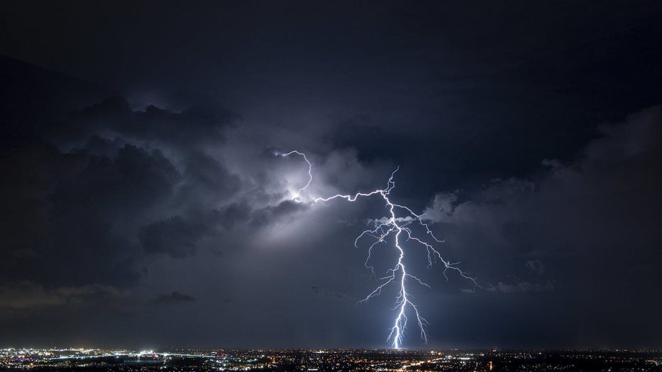 Power Outages and How to Stay Prepared
